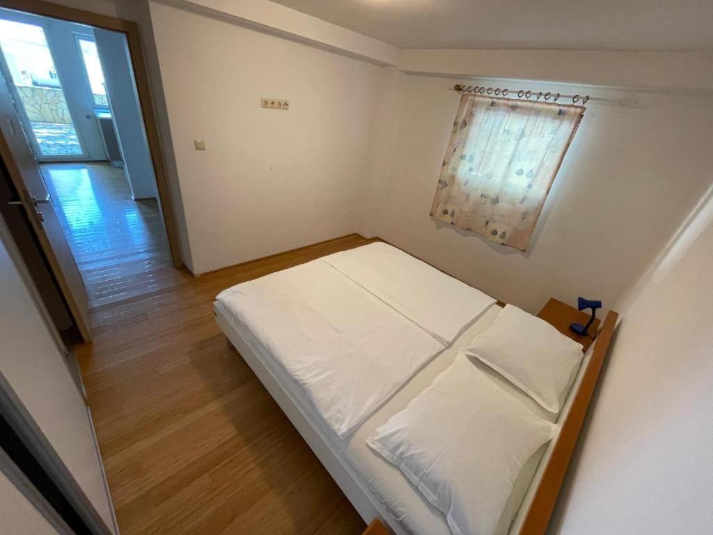 Bellevue Rooms Stara Baška Zewnętrze zdjęcie